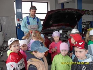 Návšteva autodielne Návšteva autodielne