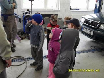 Návšteva autodielne Návšteva autodielne
