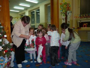 Posedenie pri jedličke Posedenie pri jedličke