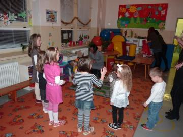 Posedenie pri jedličke Posedenie pri jedličke