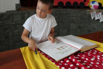 Rozlúčka s materskou školou Rozlúčka s materskou školou