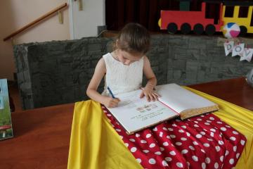 Rozlúčka s materskou školou Rozlúčka s materskou školou