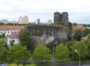 Čajkov,Levice Čajkov,Levice