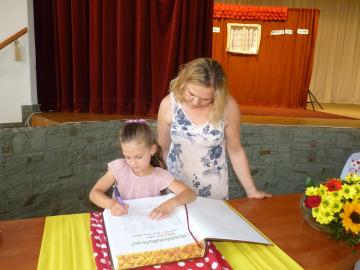 Rozlúčka s Materskou školou Rozlúčka s Materskou školou